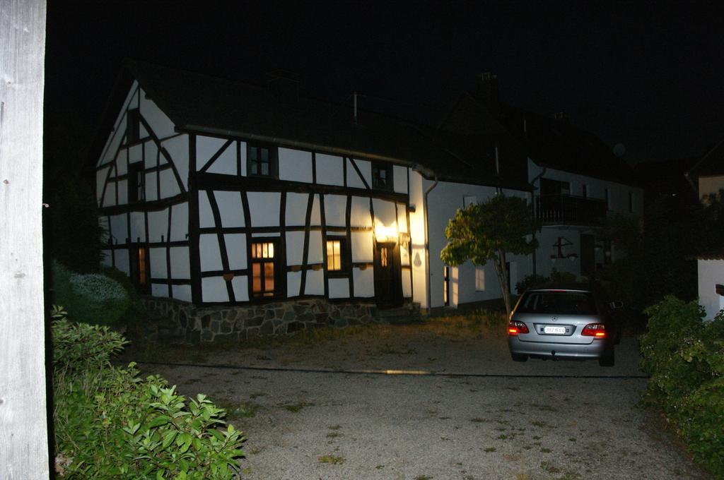 Authentiek Eifelhuis Hecken 客房 照片